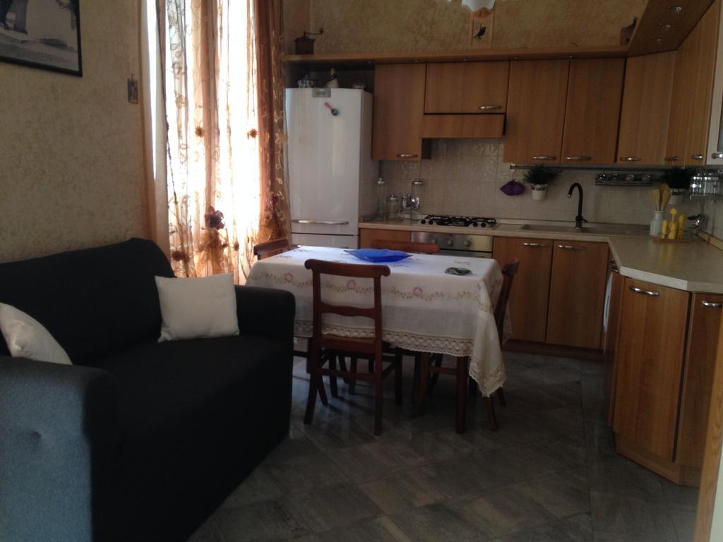 Casa Vacanza "Marina San Giuseppe" Appartement Ventimiglia Buitenkant foto