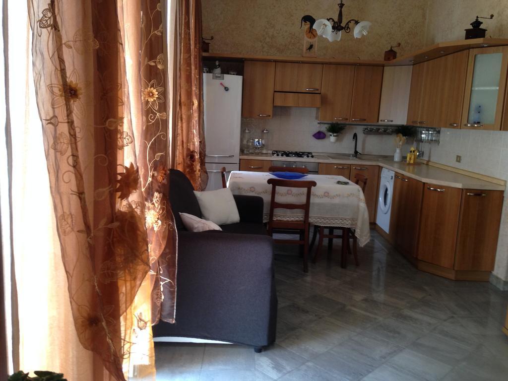 Casa Vacanza "Marina San Giuseppe" Appartement Ventimiglia Buitenkant foto