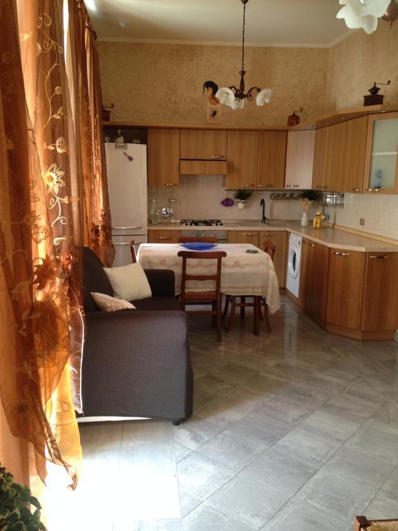 Casa Vacanza "Marina San Giuseppe" Appartement Ventimiglia Buitenkant foto
